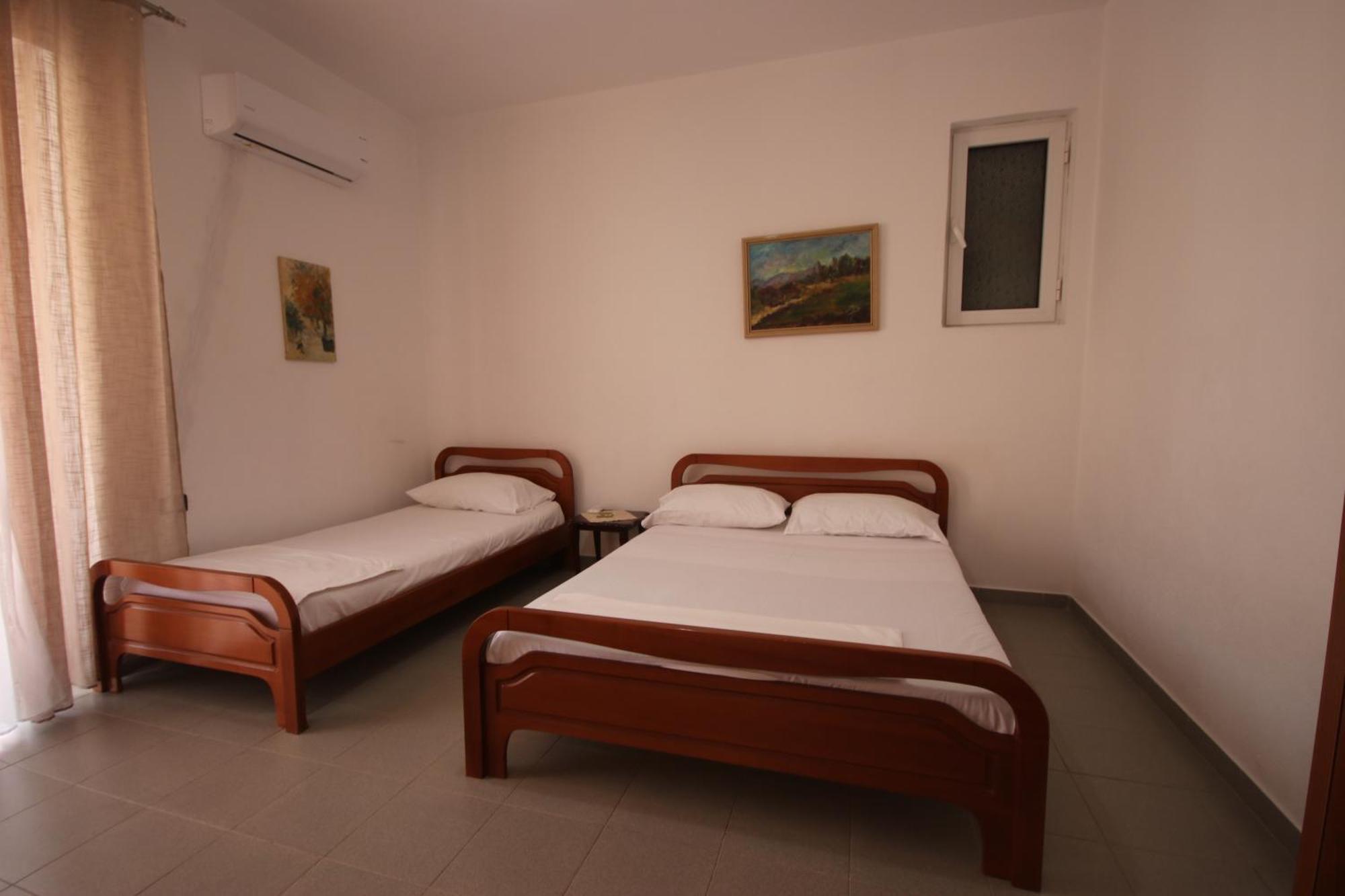 Viron Apartament *